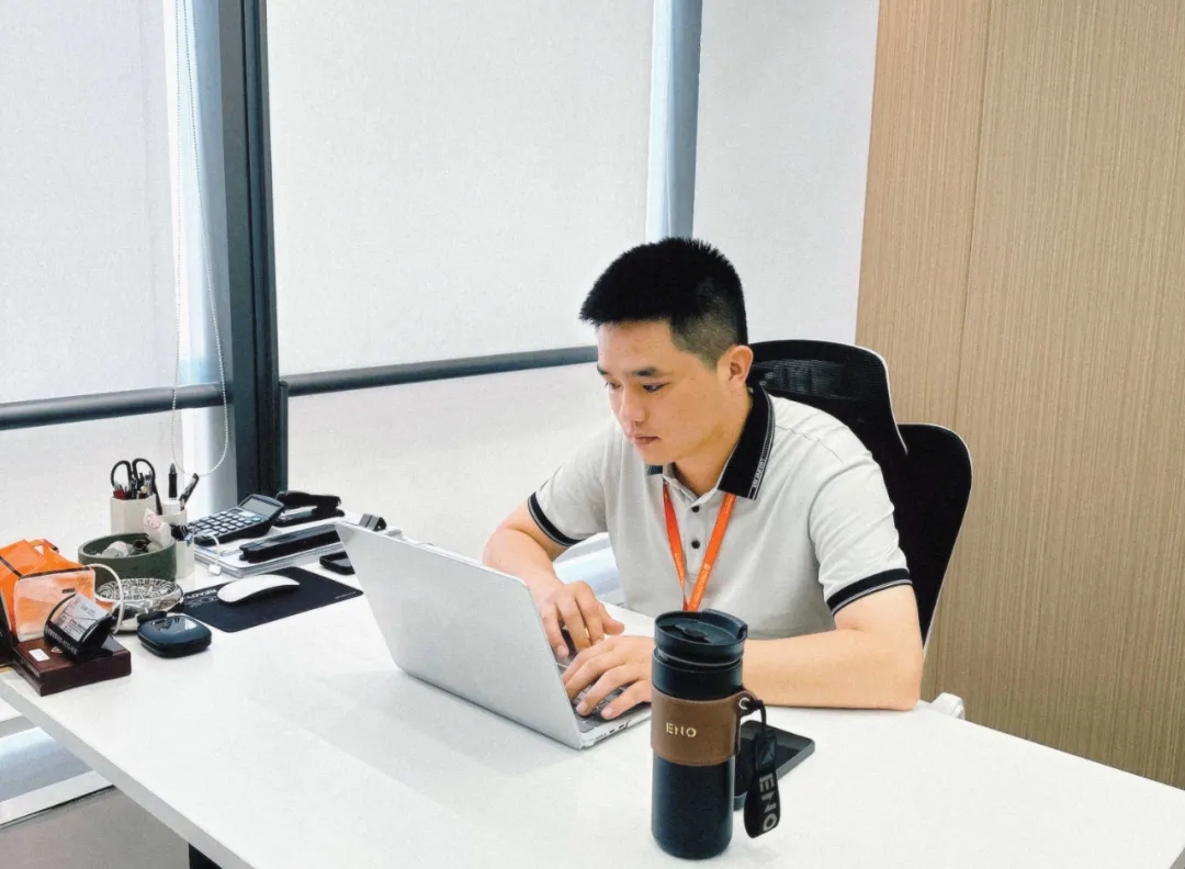 周年纪念丨初心未改，热血如初， 步履不停！